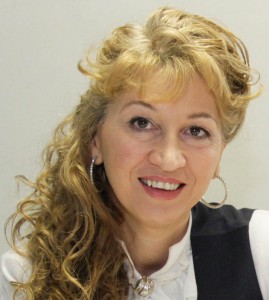 2. Olga Santamaría